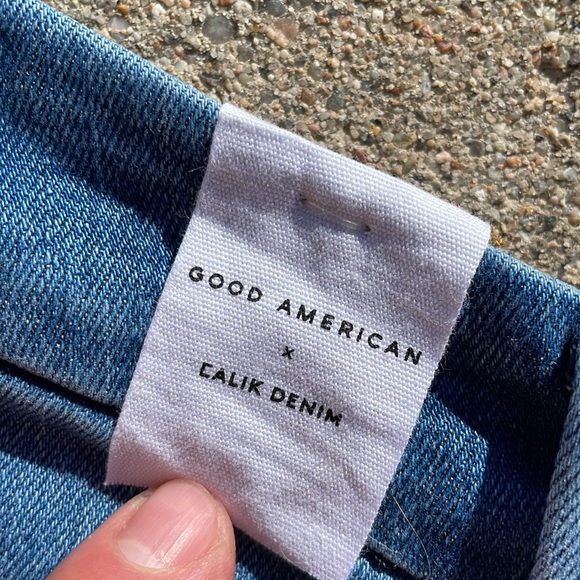 GOOD AMERICAN x Calik Denim Womens Always Fits Good Legs Crop Jeans Size 6-12 - Picture 11 of 12